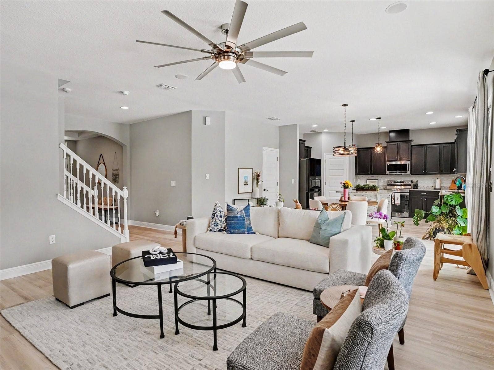 9572 WATERWAY PASSAGE DRIVE, Winter Garden, FL 34787 9572 WATERWAY PASSAGE DRIVE, Winter Garden, FL 34787