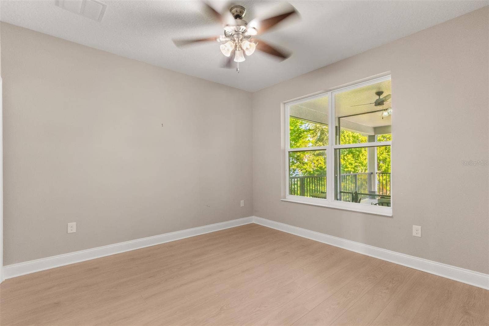 16038 JOHNS LAKE OVERLOOK DRIVE, Winter Garden, FL 34787 16038 JOHNS LAKE OVERLOOK DRIVE, Winter Garden, FL 34787