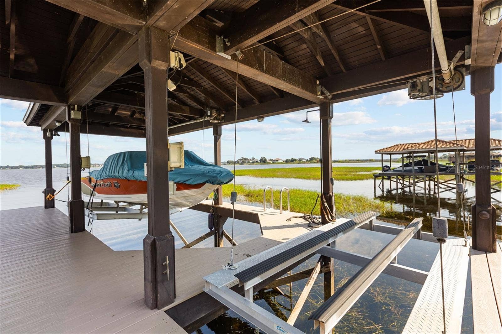 16038 JOHNS LAKE OVERLOOK DRIVE, Winter Garden, FL 34787 16038 JOHNS LAKE OVERLOOK DRIVE, Winter Garden, FL 34787