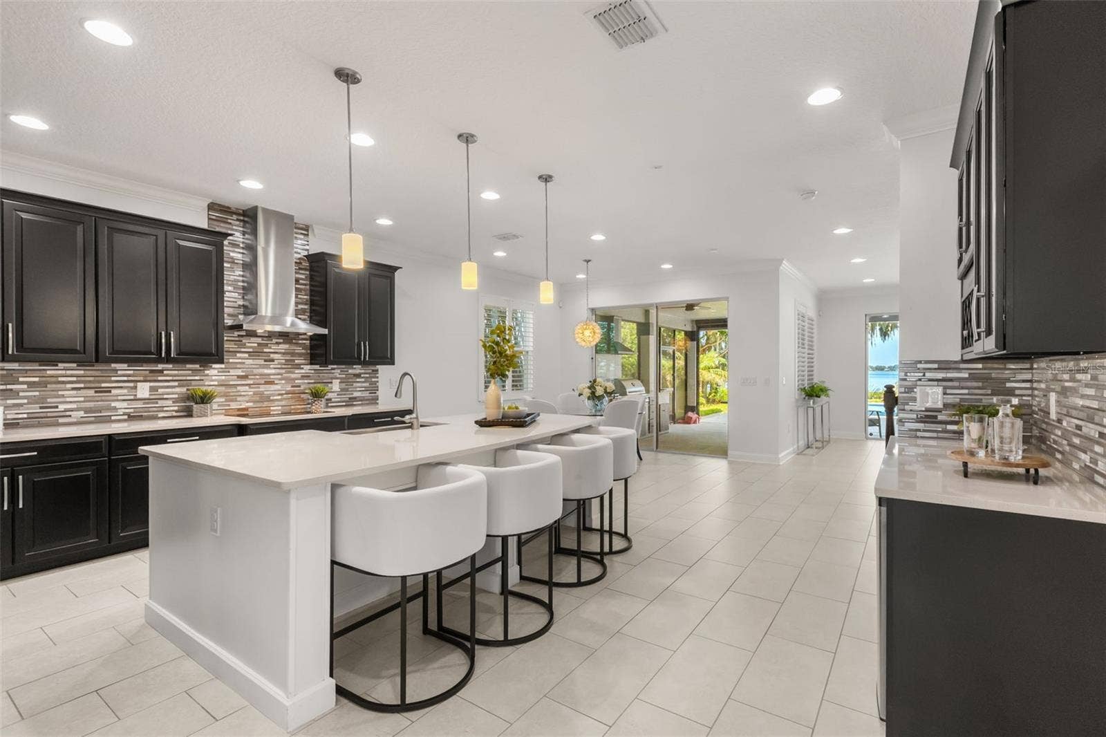 16038 JOHNS LAKE OVERLOOK DRIVE, Winter Garden, FL 34787 16038 JOHNS LAKE OVERLOOK DRIVE, Winter Garden, FL 34787
