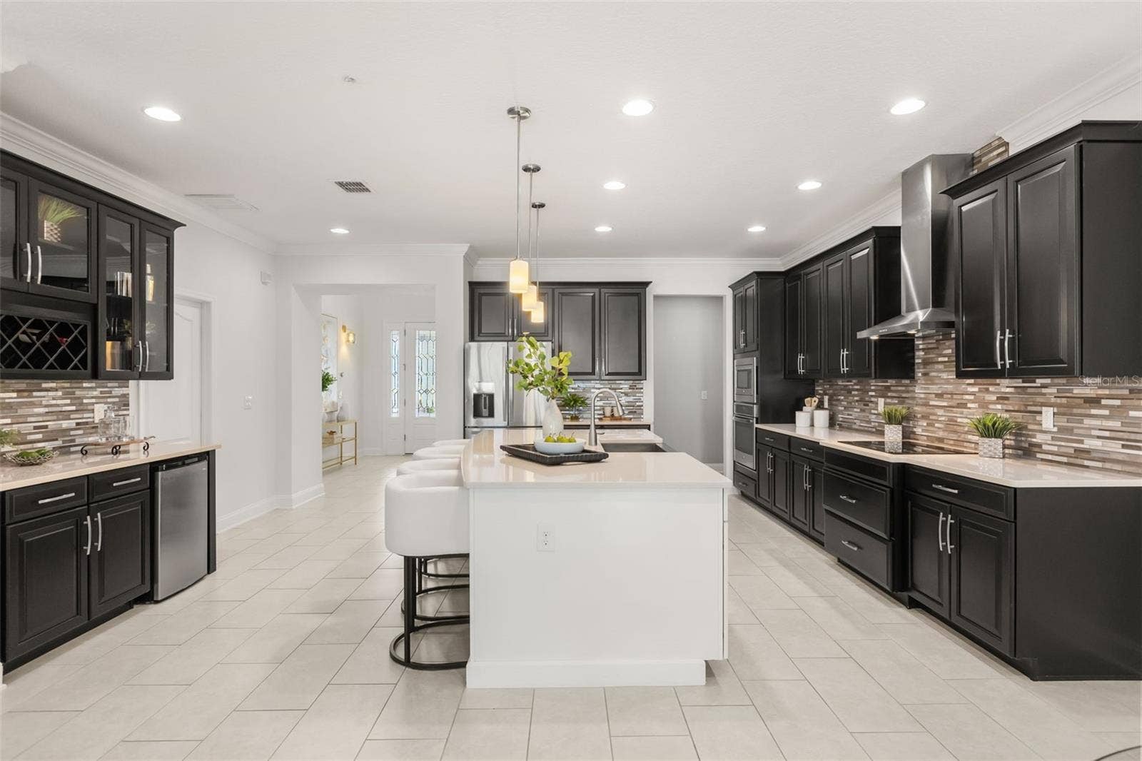 16038 JOHNS LAKE OVERLOOK DRIVE, Winter Garden, FL 34787 16038 JOHNS LAKE OVERLOOK DRIVE, Winter Garden, FL 34787