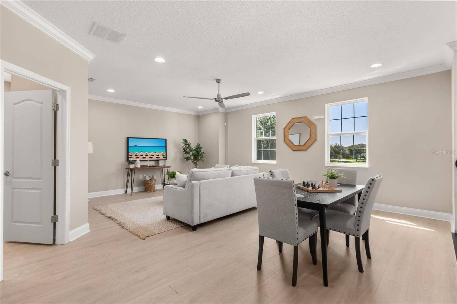 16038 JOHNS LAKE OVERLOOK DRIVE, Winter Garden, FL 34787 16038 JOHNS LAKE OVERLOOK DRIVE, Winter Garden, FL 34787