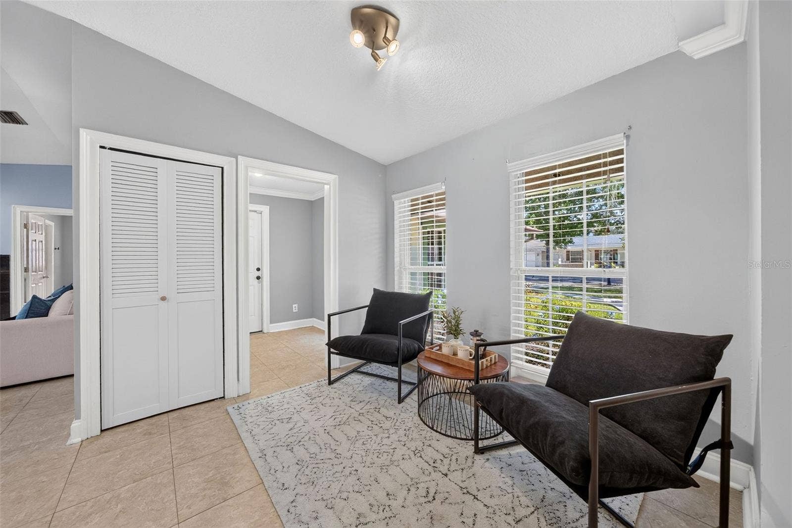 943 FAIRWAY DRIVE, Winter Park, FL 32792 Sitting Area/Breakfast Nook10'x9'