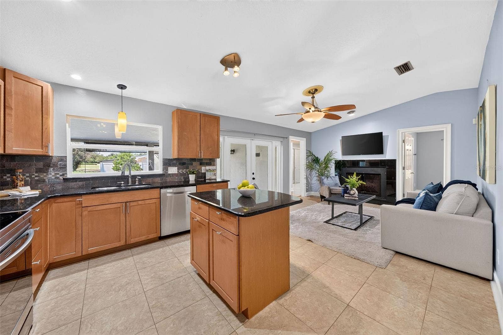 943 FAIRWAY DRIVE, Winter Park, FL 32792 943 FAIRWAY DRIVE, Winter Park, FL 32792