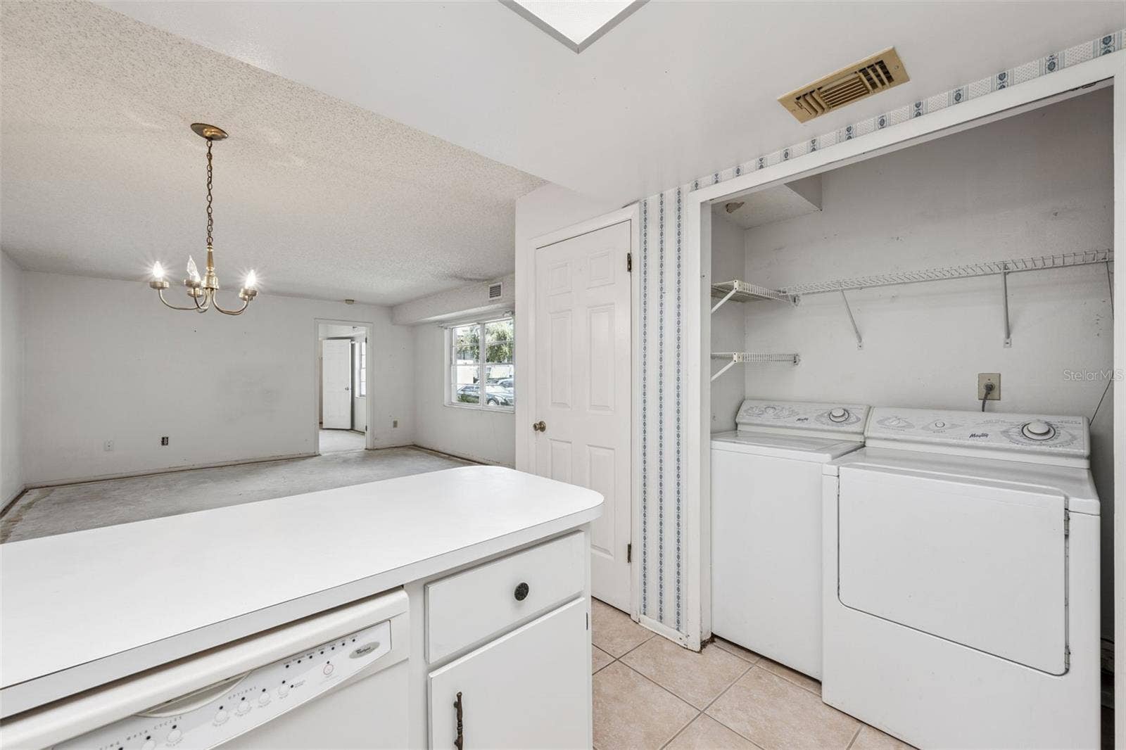 93 WINDTREE LANE, #102, Winter Garden, FL 34787 93 WINDTREE LANE, #102, Winter Garden, FL 34787