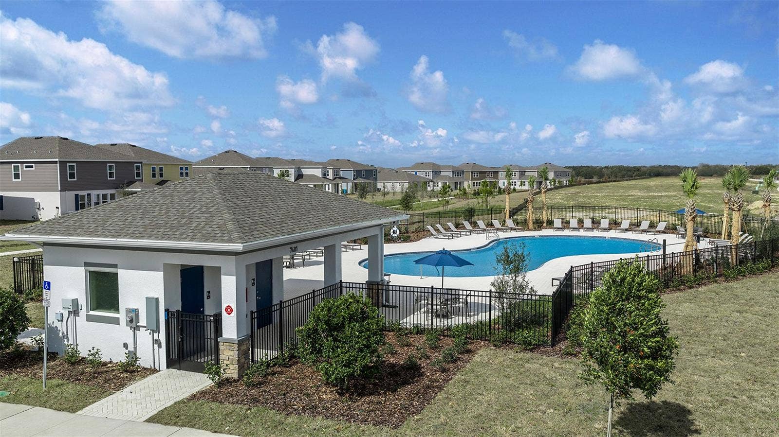 7425 FIELDSTONE DRIVE, Groveland, FL 34736 Waterstone Community