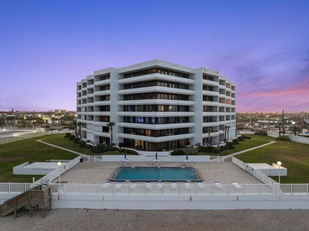 901 S ATLANTIC AVENUE, #PH3, Ormond Beach, FL 32176 901 S ATLANTIC AVENUE, #PH3, Ormond Beach, FL 32176