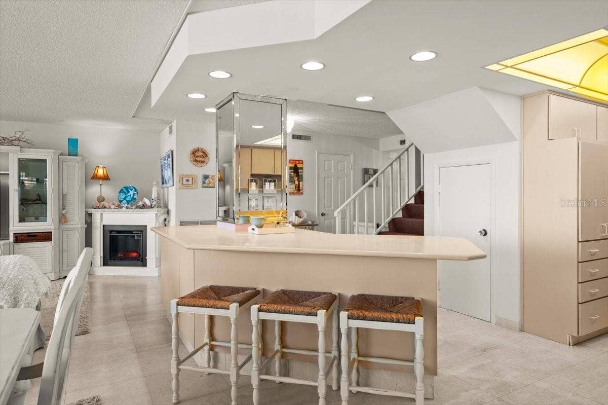 901 S ATLANTIC AVENUE, #PH3, Ormond Beach, FL 32176 901 S ATLANTIC AVENUE, #PH3, Ormond Beach, FL 32176