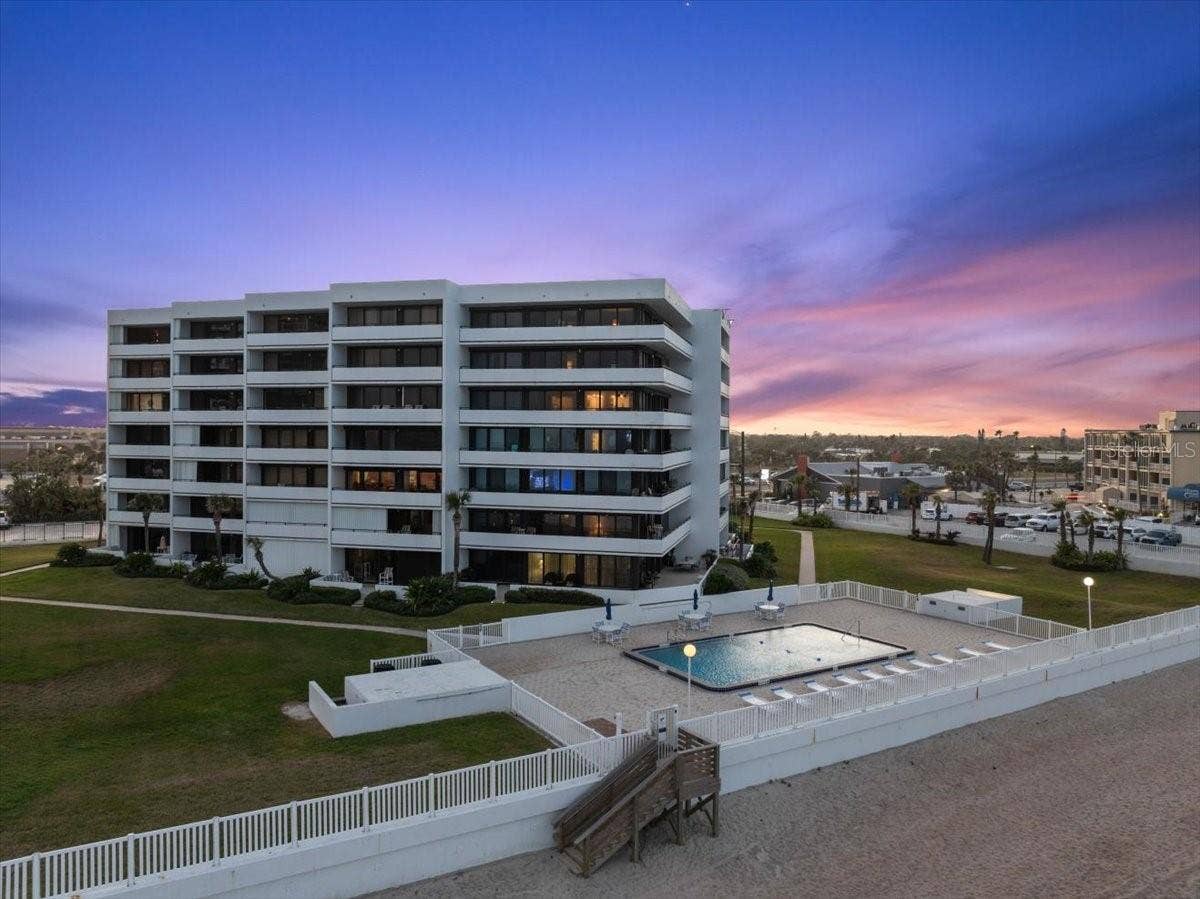 901 S ATLANTIC AVENUE, #PH3, Ormond Beach, FL 32176 901 S ATLANTIC AVENUE, #PH3, Ormond Beach, FL 32176
