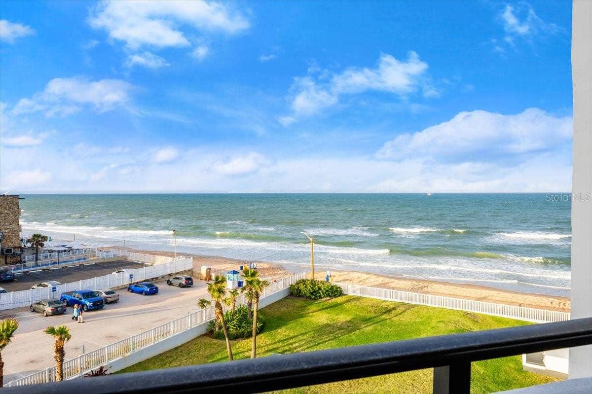 901 S ATLANTIC AVENUE, #PH3, Ormond Beach, FL 32176 901 S ATLANTIC AVENUE, #PH3, Ormond Beach, FL 32176