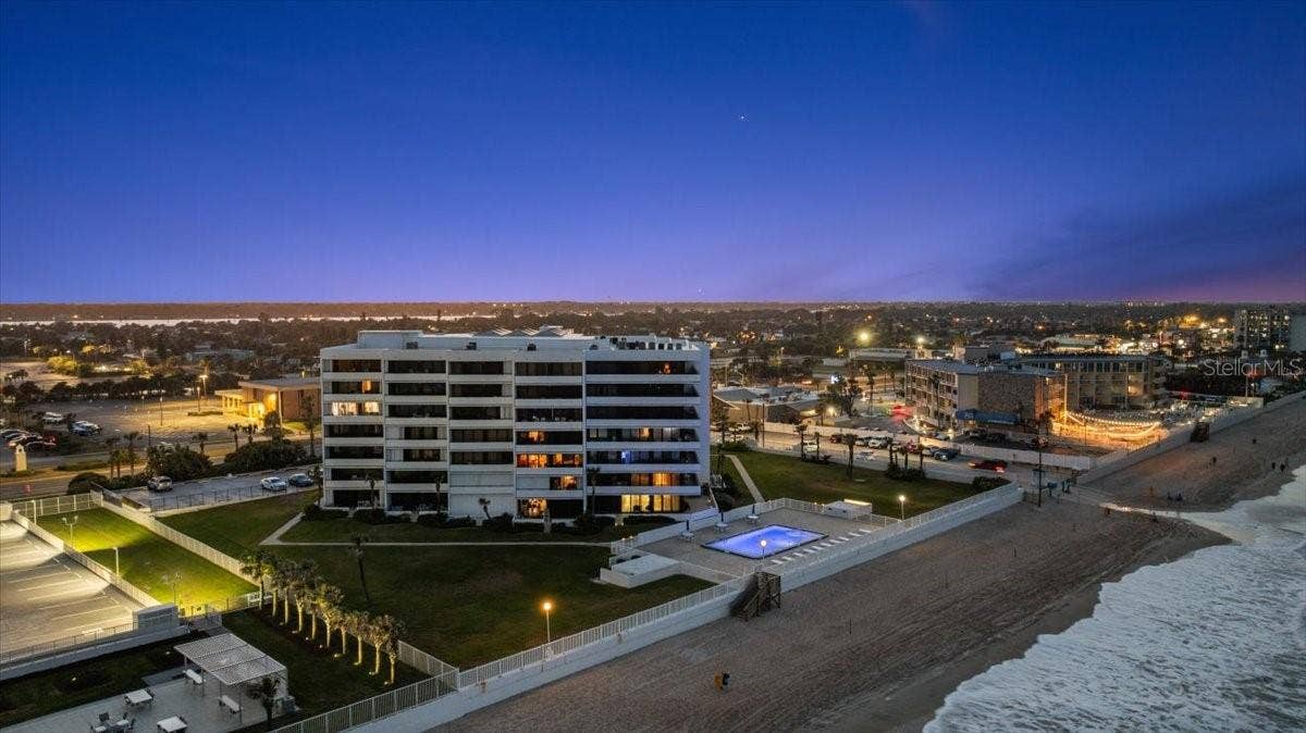 901 S ATLANTIC AVENUE, #PH3, Ormond Beach, FL 32176 901 S ATLANTIC AVENUE, #PH3, Ormond Beach, FL 32176