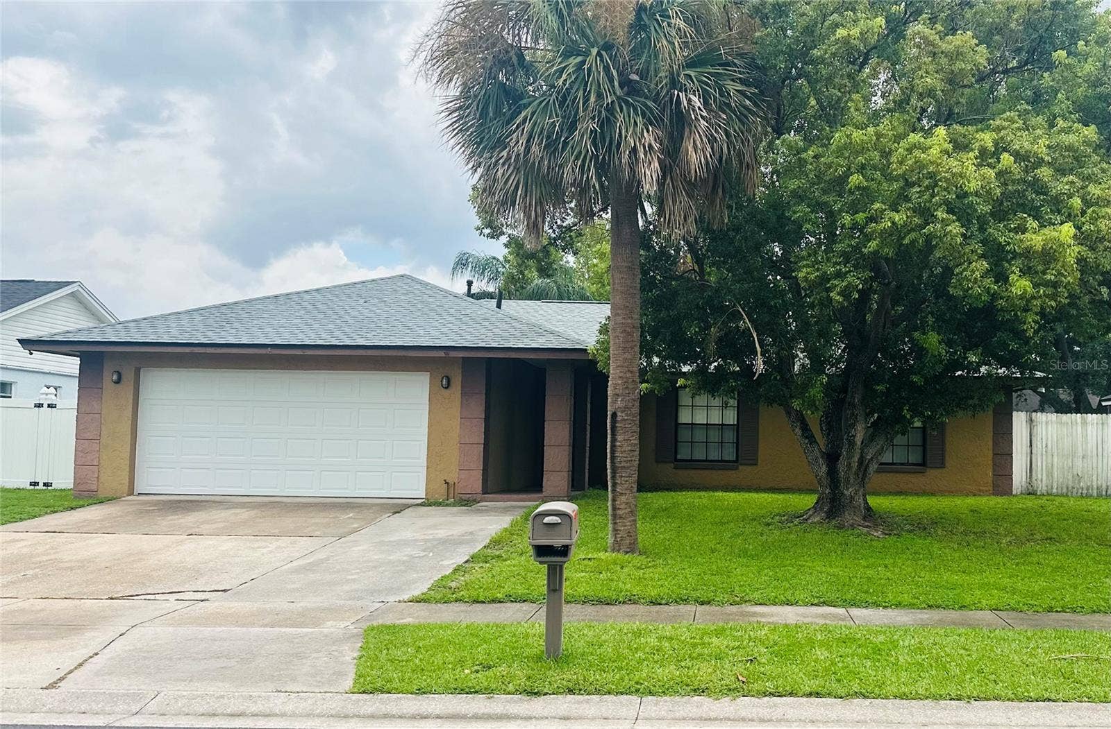 12123 AGANA STREET, Orlando, FL 32837 New Memories await you