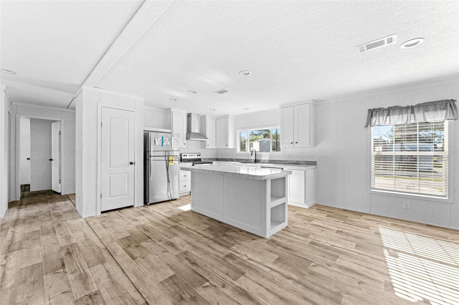 5207 ORANGE AVENUE, Port Orange, FL 32127