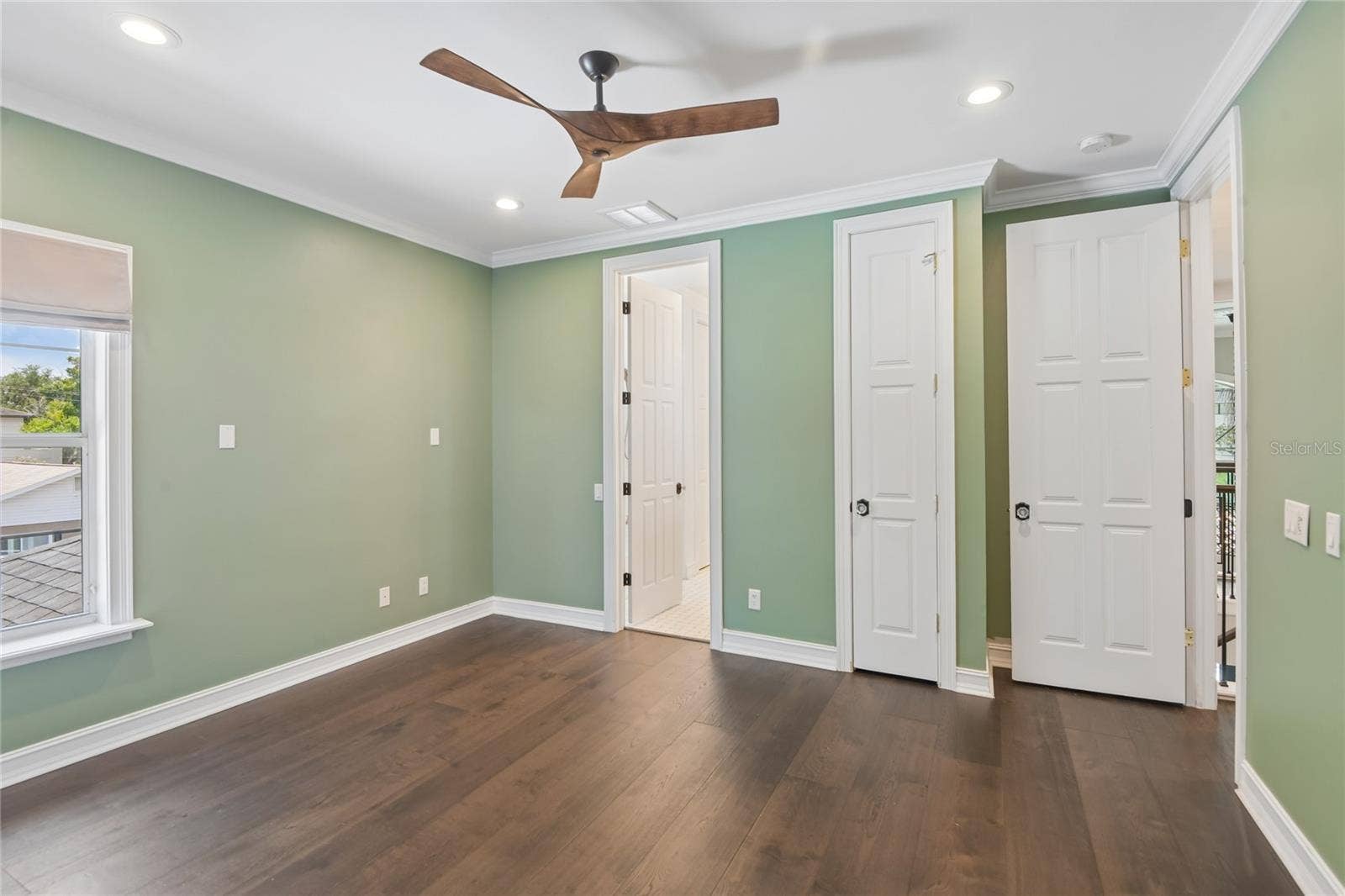 5105 W NEPTUNE WAY, Tampa, FL 33609 5105 W NEPTUNE WAY, Tampa, FL 33609
