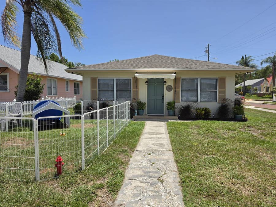 Property photo for 121 BAY STREET, Tarpon Springs, FL