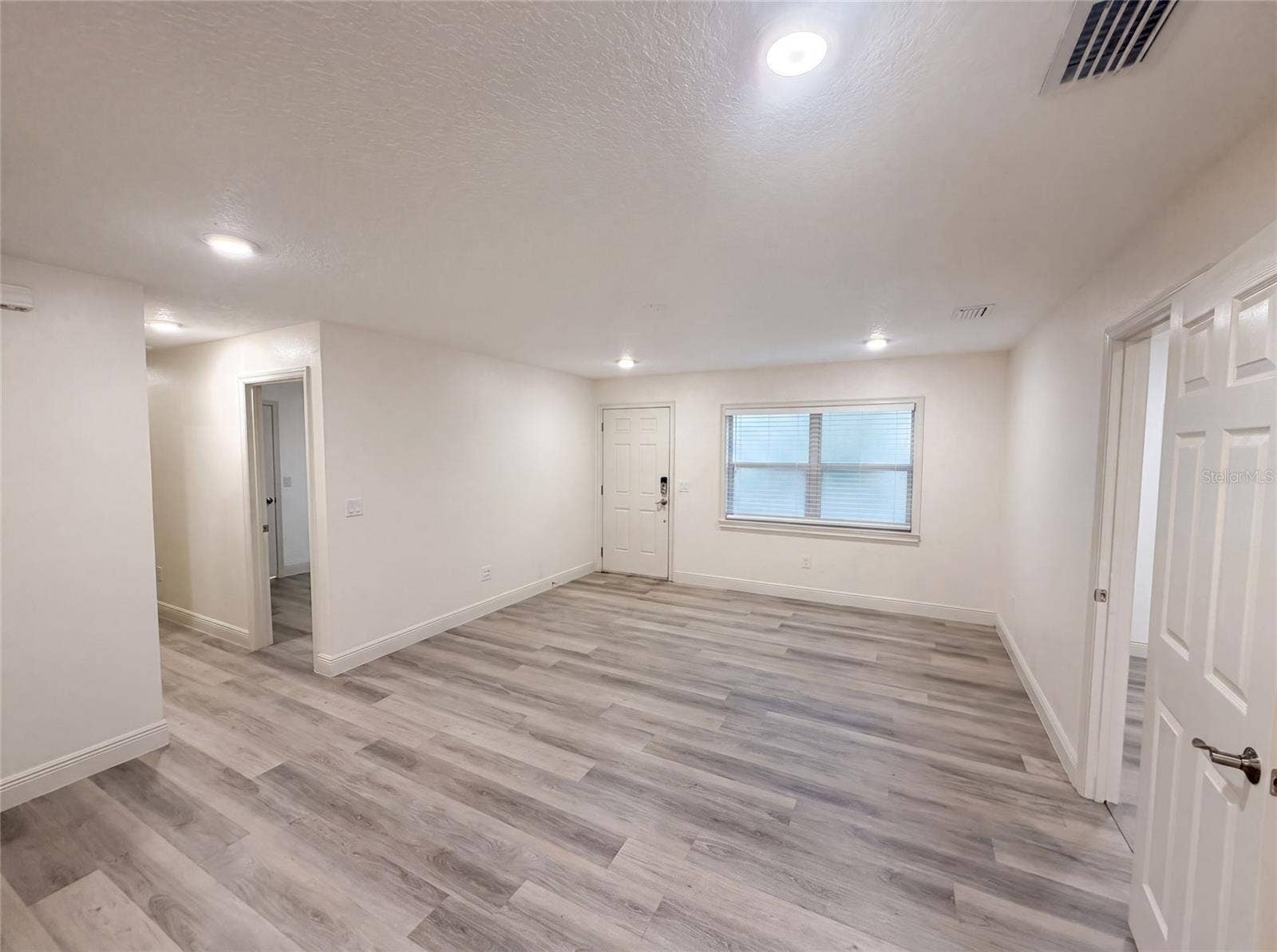 3444 VALEVIEW DRIVE, Apopka, FL 32712 3444 VALEVIEW DRIVE, Apopka, FL 32712