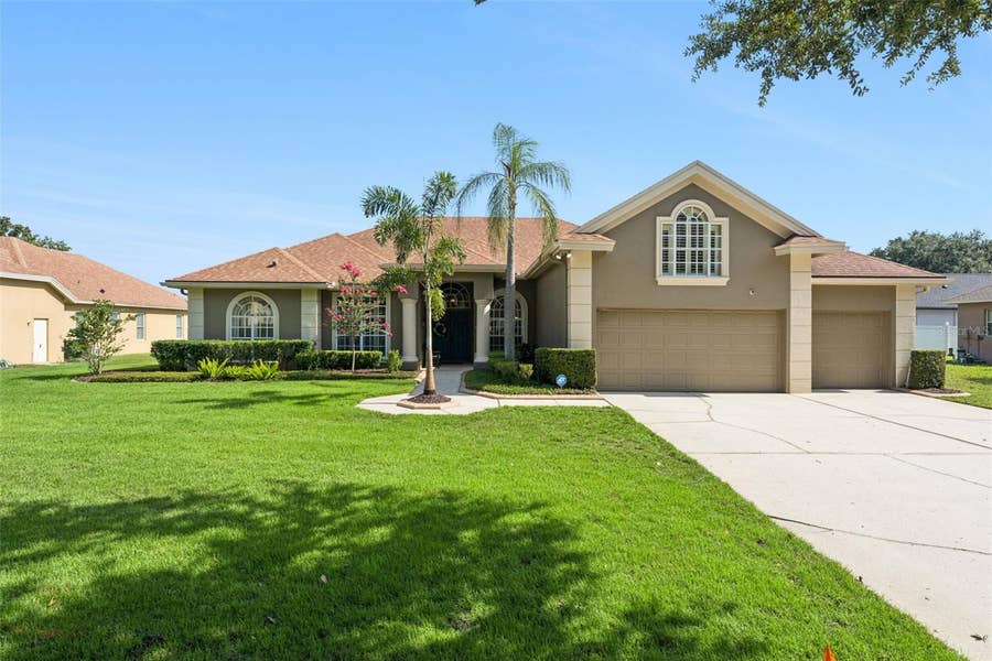 Property photo for 3739 WINDING LAKE CIRCLE, Orlando, FL