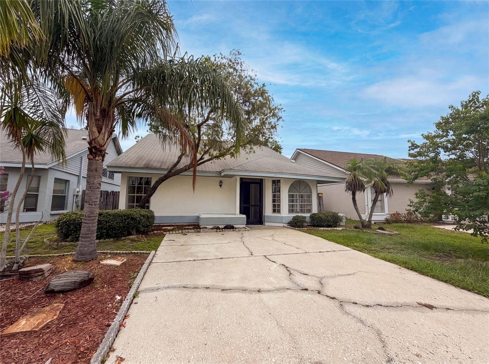 8613 COTTONWAY LANE, Tampa, FL 33635 8613 COTTONWAY LANE, Tampa, FL 33635