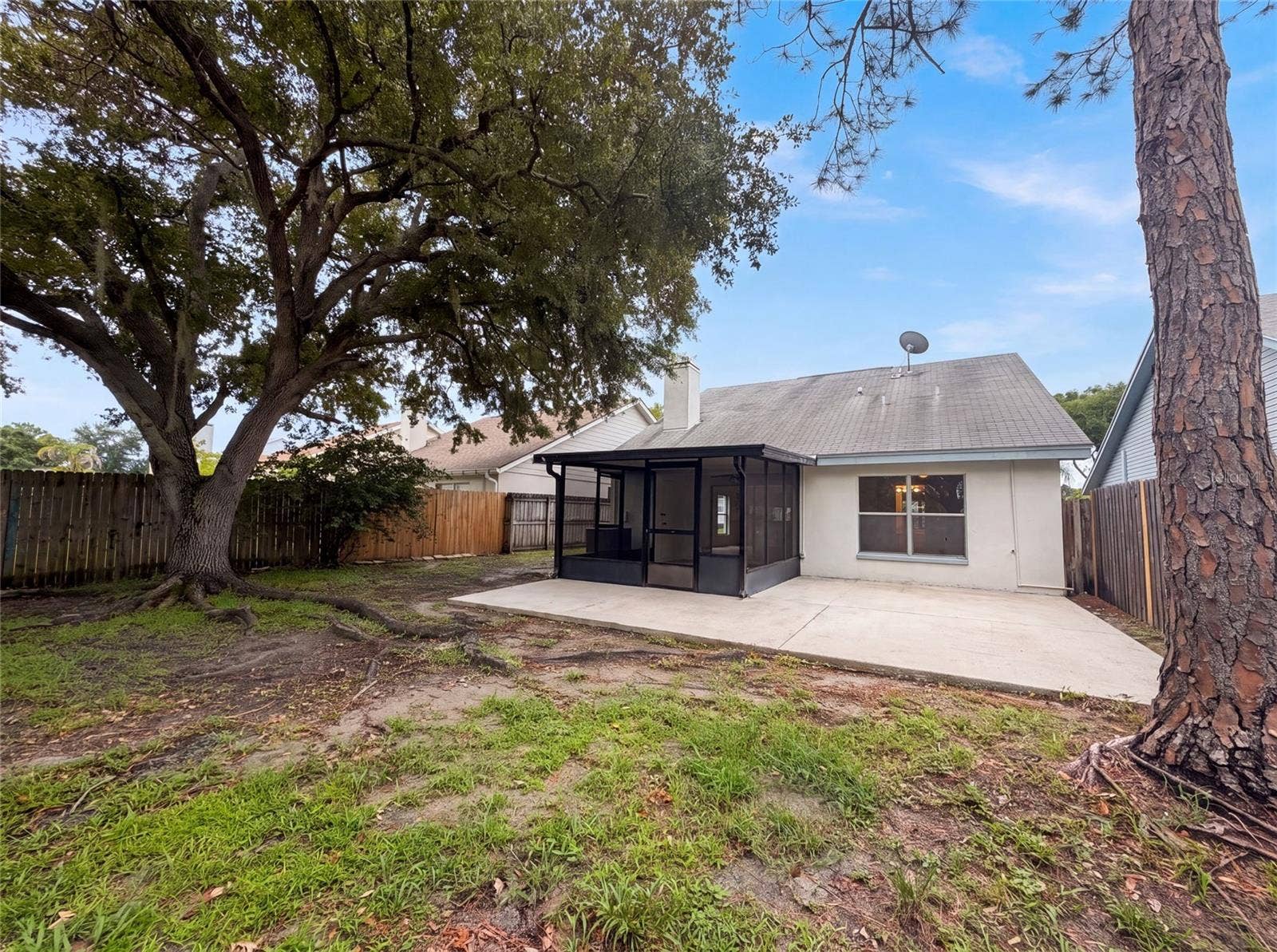 8613 COTTONWAY LANE, Tampa, FL 33635 8613 COTTONWAY LANE, Tampa, FL 33635