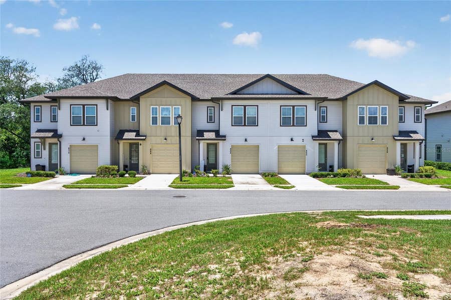 Property photo for 864 LONGBOAT DRIVE, Davenport, FL
