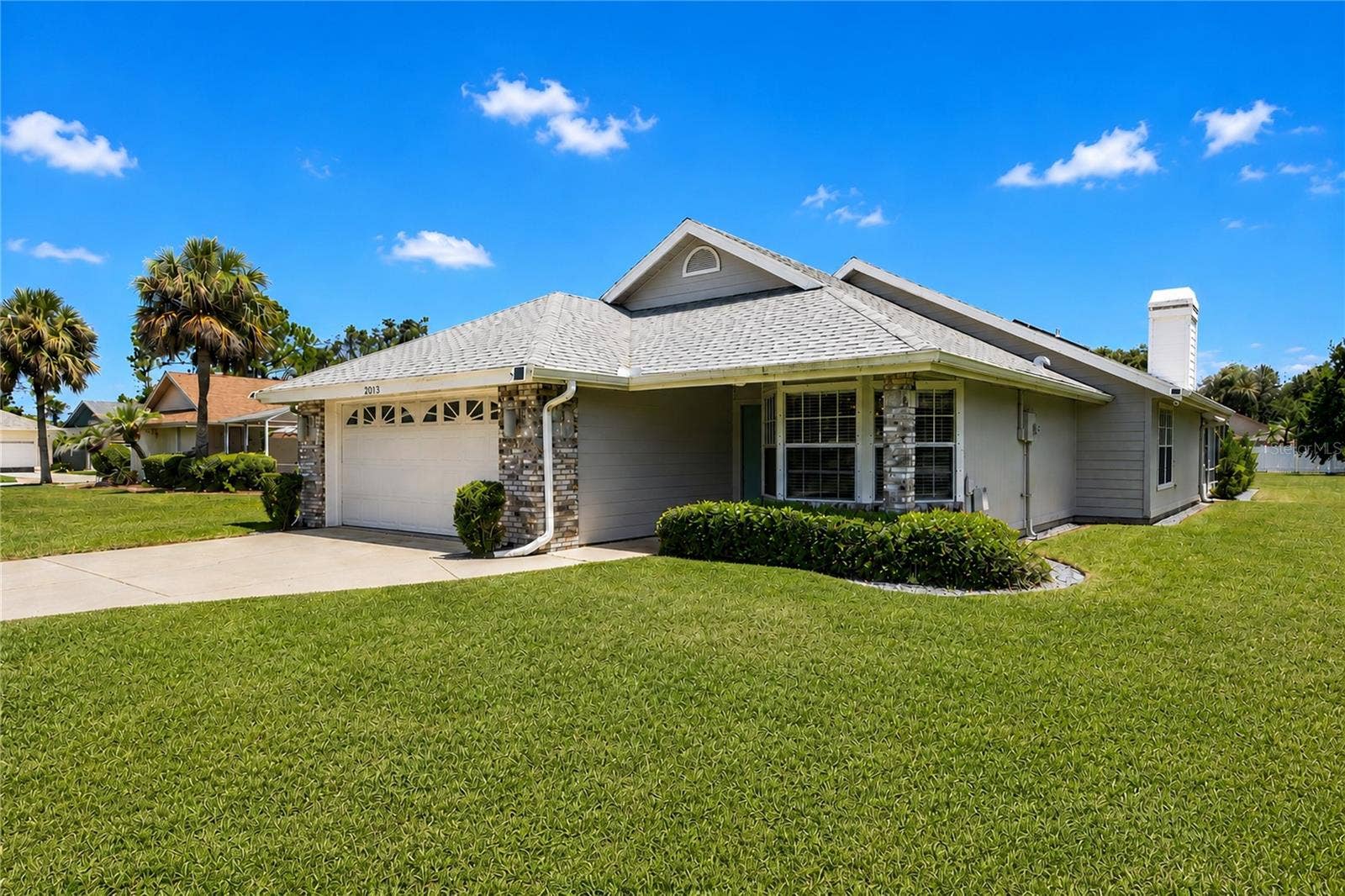 2013 BEAVER CREEK DRIVE, Port Orange, FL 32128 Located within a 24-hour guard-gated community offering an exceptional country club lifestyle.