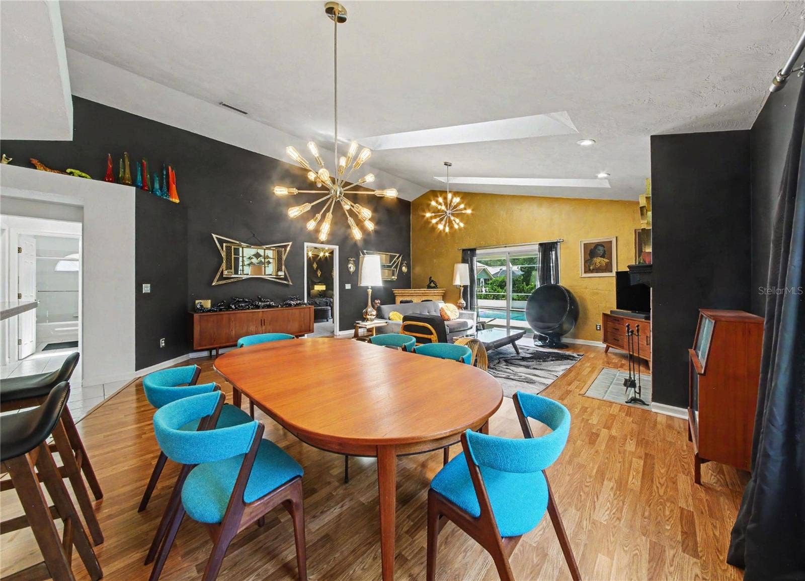 2013 BEAVER CREEK DRIVE, Port Orange, FL 32128 Lovely upgraded light fixtures throughout home.