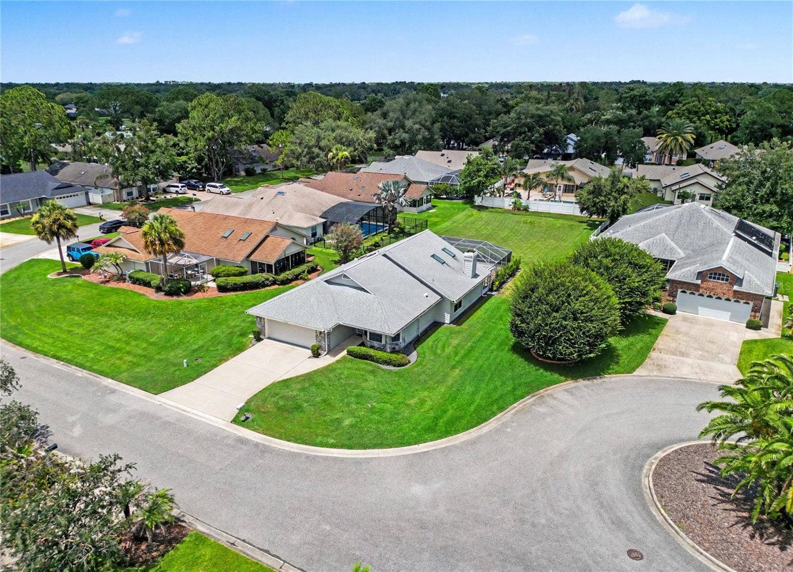 2013 BEAVER CREEK DRIVE, Port Orange, FL 32128 Ideally situated on a cul-de-sac, this lovely home offers lovely pond views from the front yard
