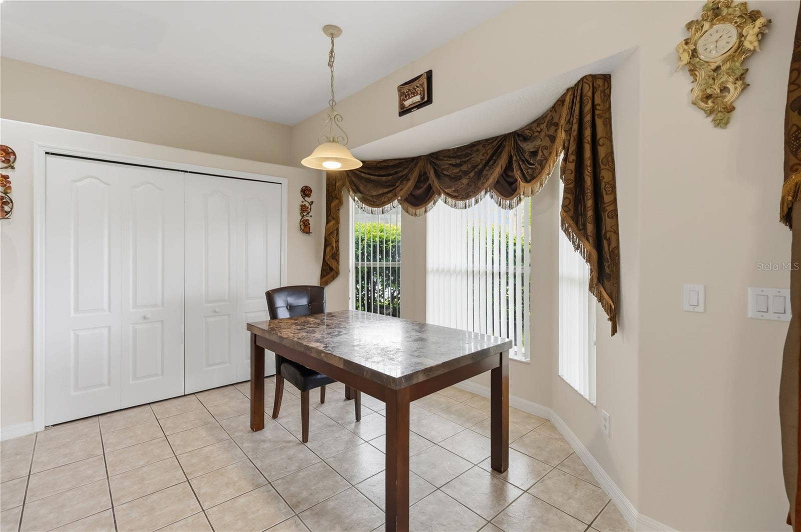 1845 OAK GROVE CHASE DRIVE, Orlando, FL 32820 1845 OAK GROVE CHASE DRIVE, Orlando, FL 32820