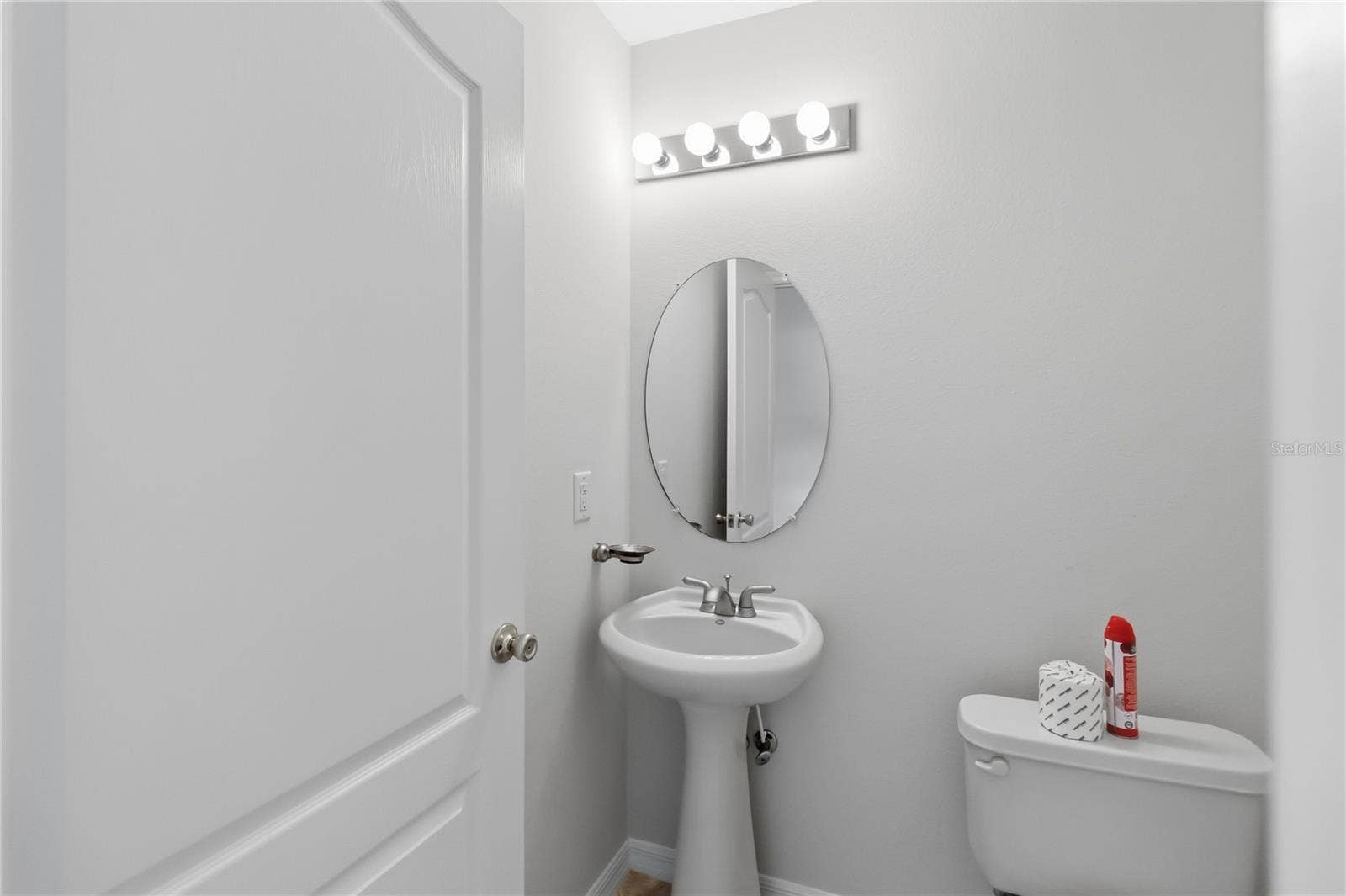 1845 OAK GROVE CHASE DRIVE, Orlando, FL 32820 1845 OAK GROVE CHASE DRIVE, Orlando, FL 32820