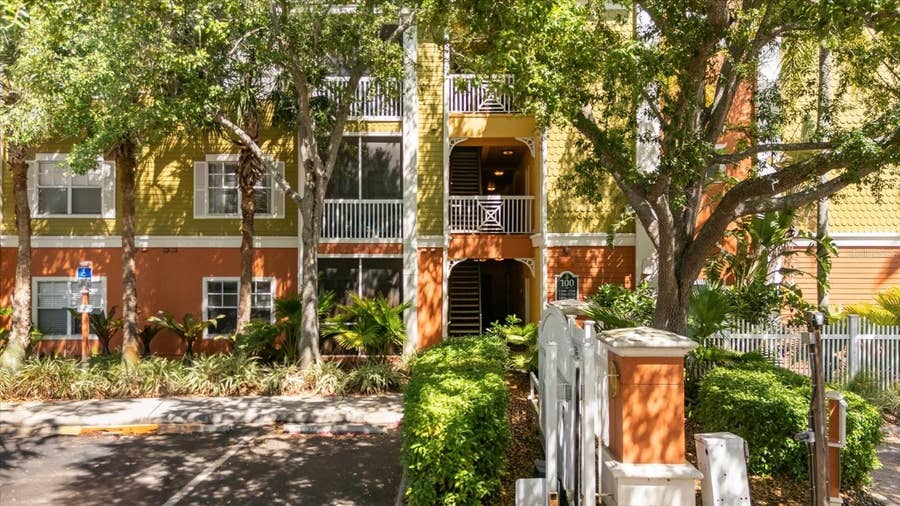 Property photo for 4207 S DALE MABRY HIGHWAY, #1210, Tampa, FL