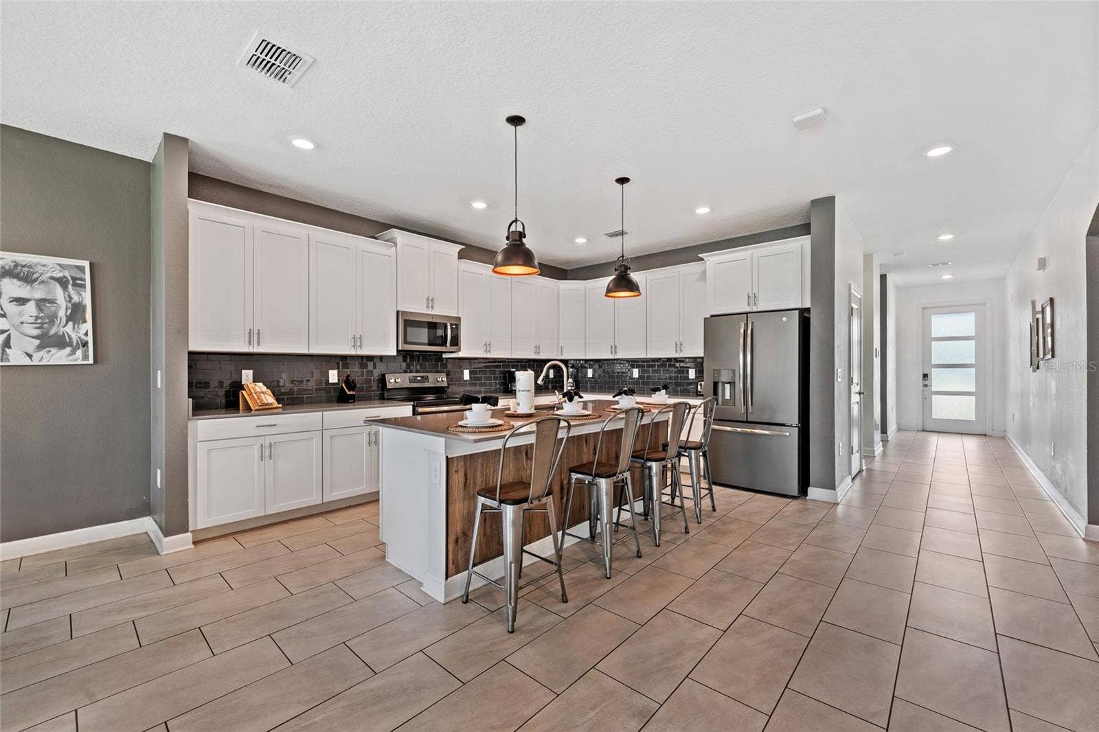 8983 BACKSWING WAY, Davenport, FL 33896 8983 BACKSWING WAY, Davenport, FL 33896