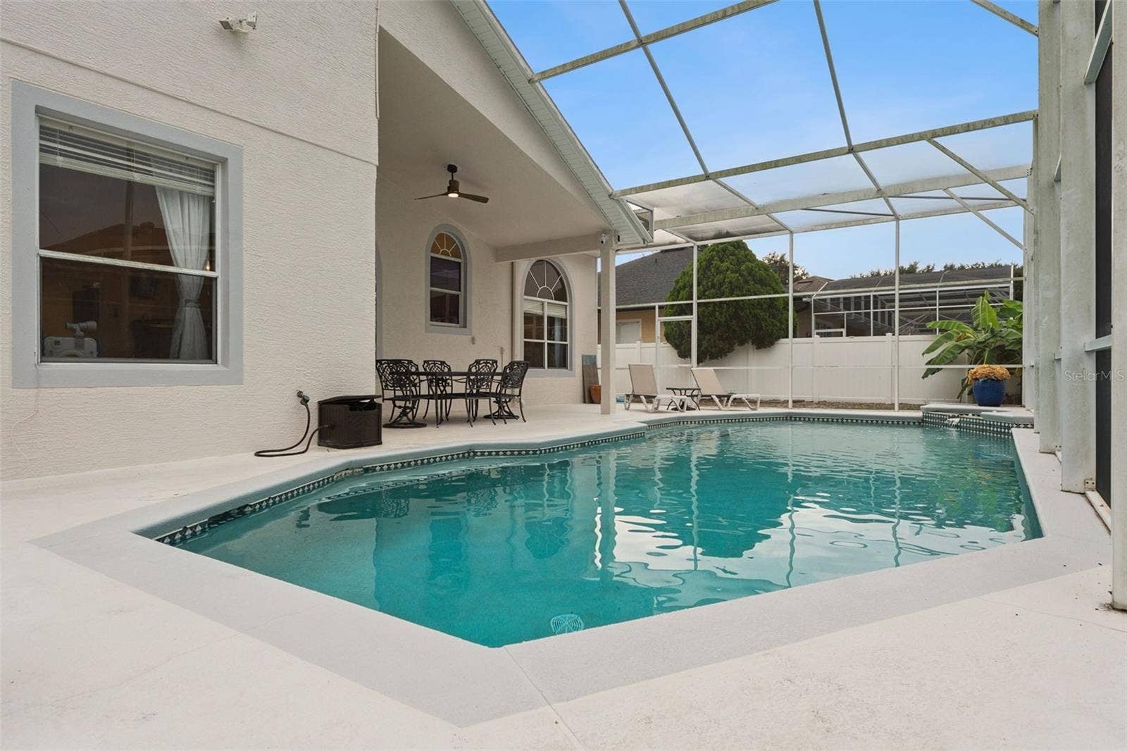 8355 DIAMOND COVE CIRCLE, Orlando, FL 32836 8355 DIAMOND COVE CIRCLE, Orlando, FL 32836