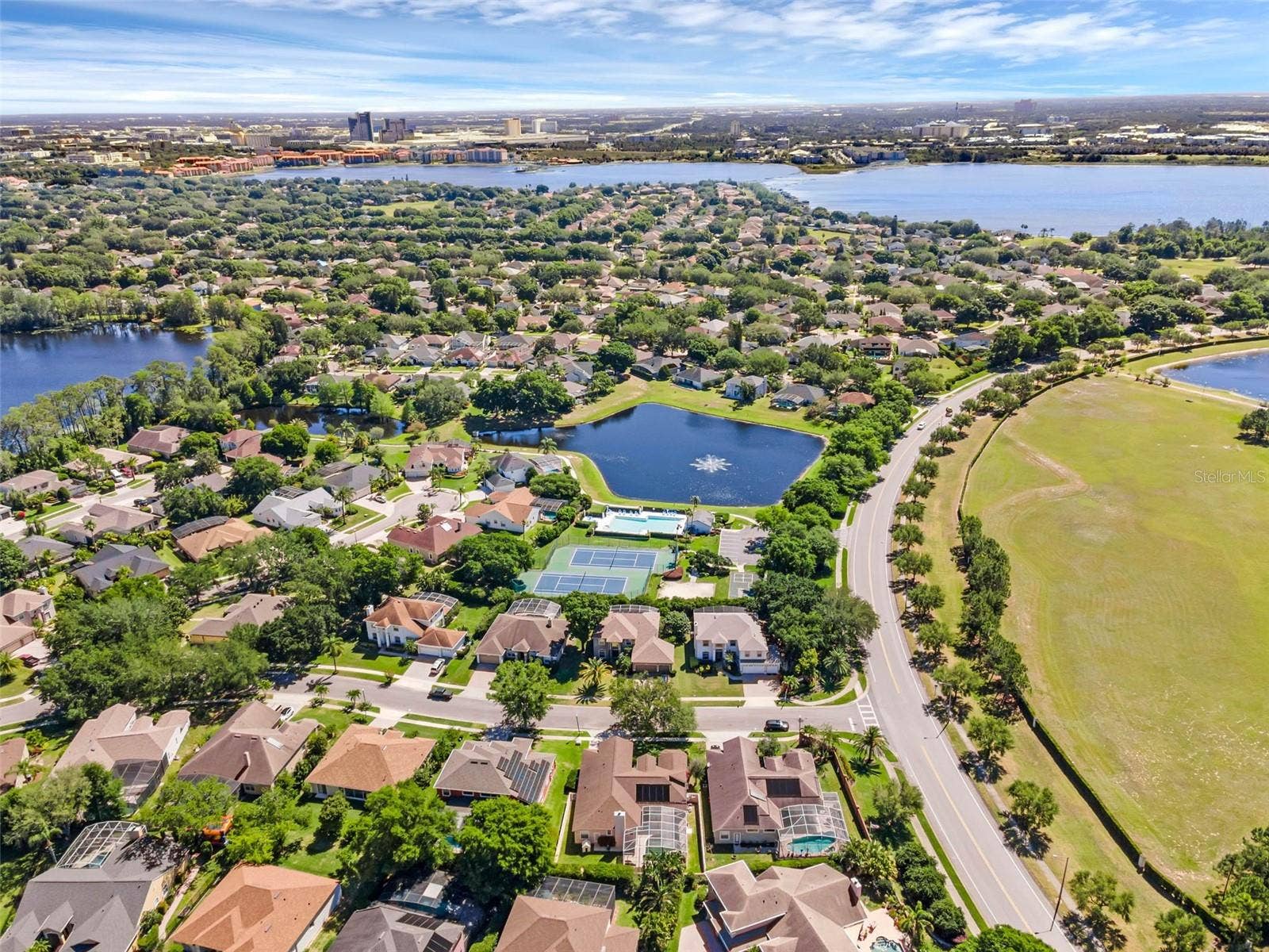 8355 DIAMOND COVE CIRCLE, Orlando, FL 32836 8355 DIAMOND COVE CIRCLE, Orlando, FL 32836