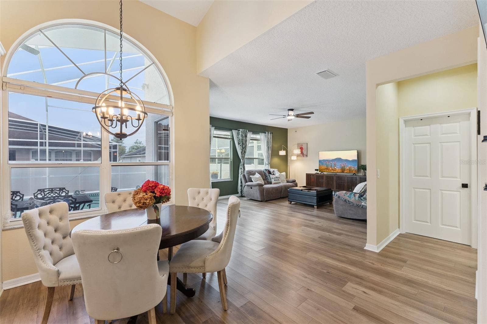 8355 DIAMOND COVE CIRCLE, Orlando, FL 32836 8355 DIAMOND COVE CIRCLE, Orlando, FL 32836