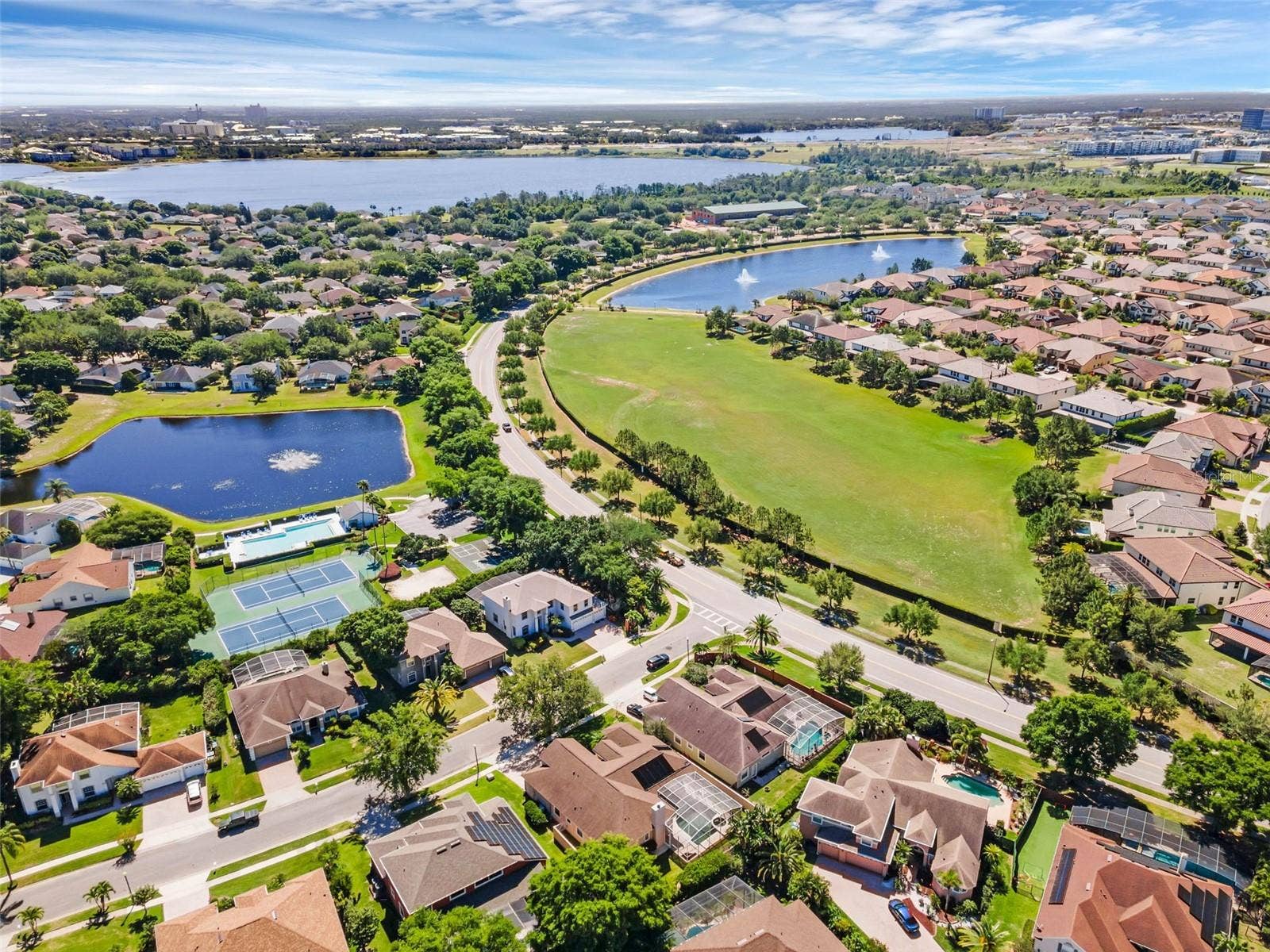 8355 DIAMOND COVE CIRCLE, Orlando, FL 32836 8355 DIAMOND COVE CIRCLE, Orlando, FL 32836