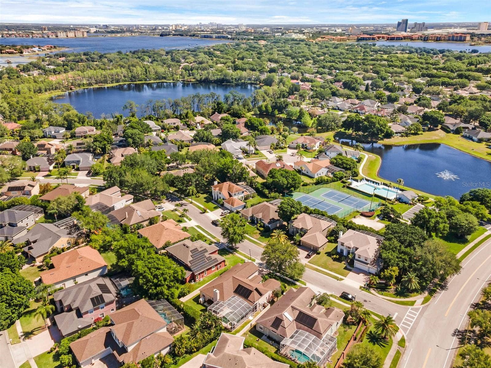 8355 DIAMOND COVE CIRCLE, Orlando, FL 32836 8355 DIAMOND COVE CIRCLE, Orlando, FL 32836