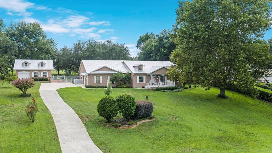 Property photo for 12728 CYNTHIA LANE, Clermont, FL