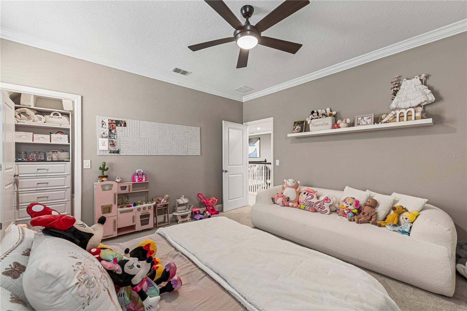 9225 HOLLISTON CREEK PLACE, Winter Garden, FL 34787 9225 HOLLISTON CREEK PLACE, Winter Garden, FL 34787