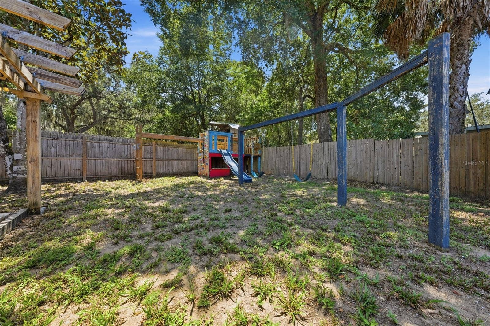 3104 GARDEN ROAD, Eustis, FL 32726