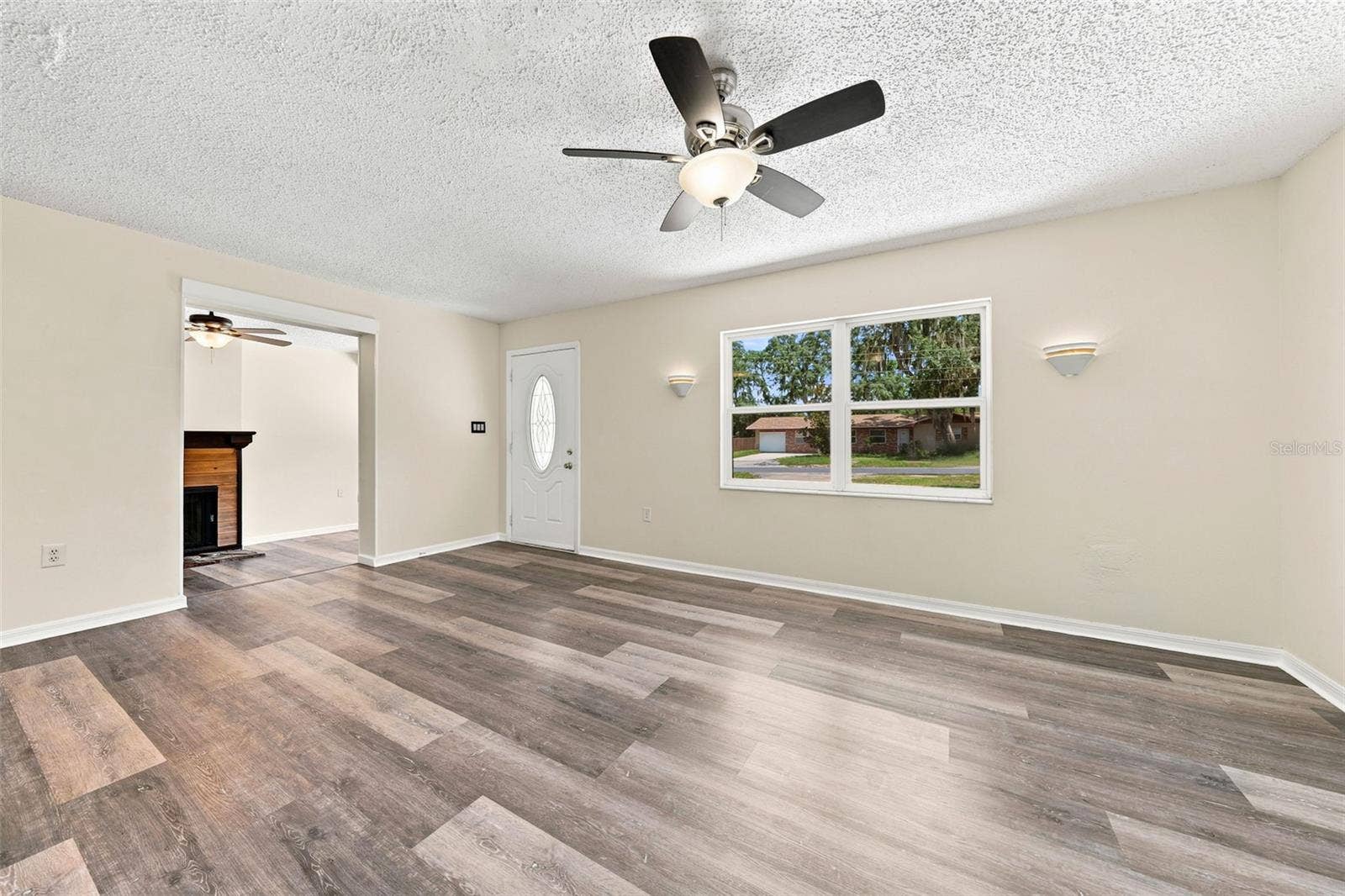 3104 GARDEN ROAD, Eustis, FL 32726