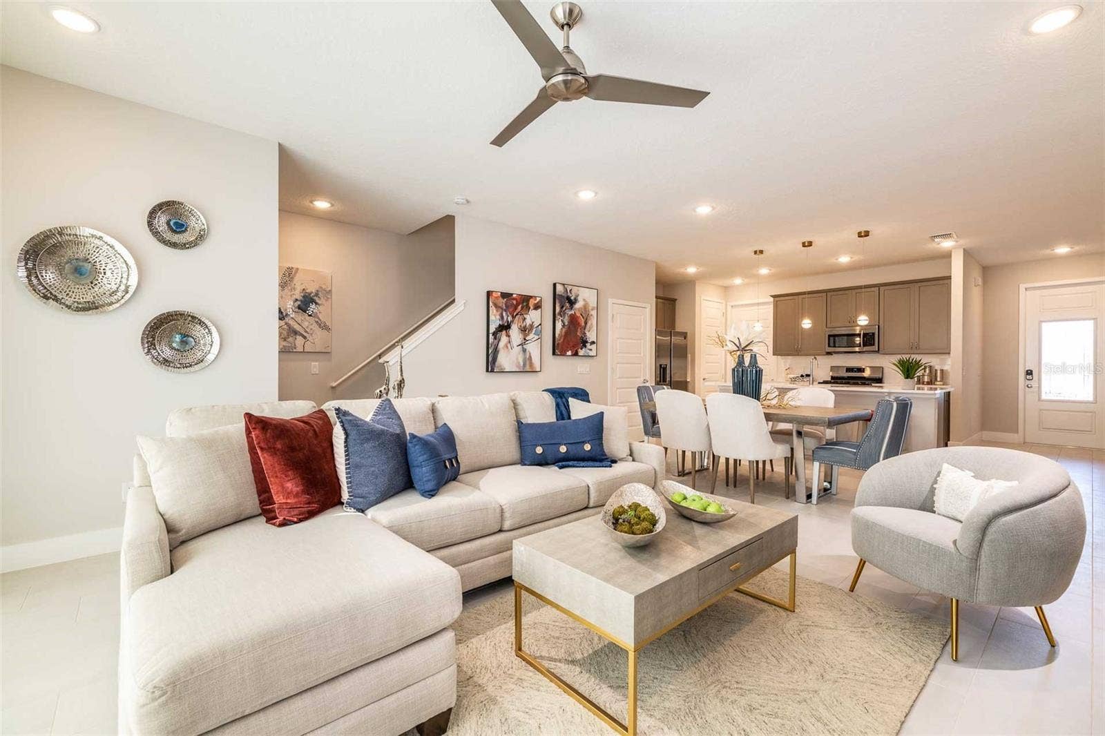 7921 SPECTRUM DRIVE, Kissimmee, FL 34747 Living Room Model