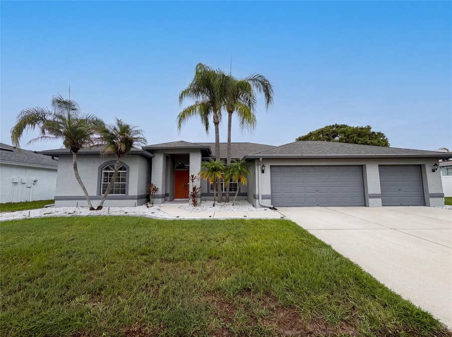 Property photo for 12919 PRESTWICK DRIVE, Riverview, FL