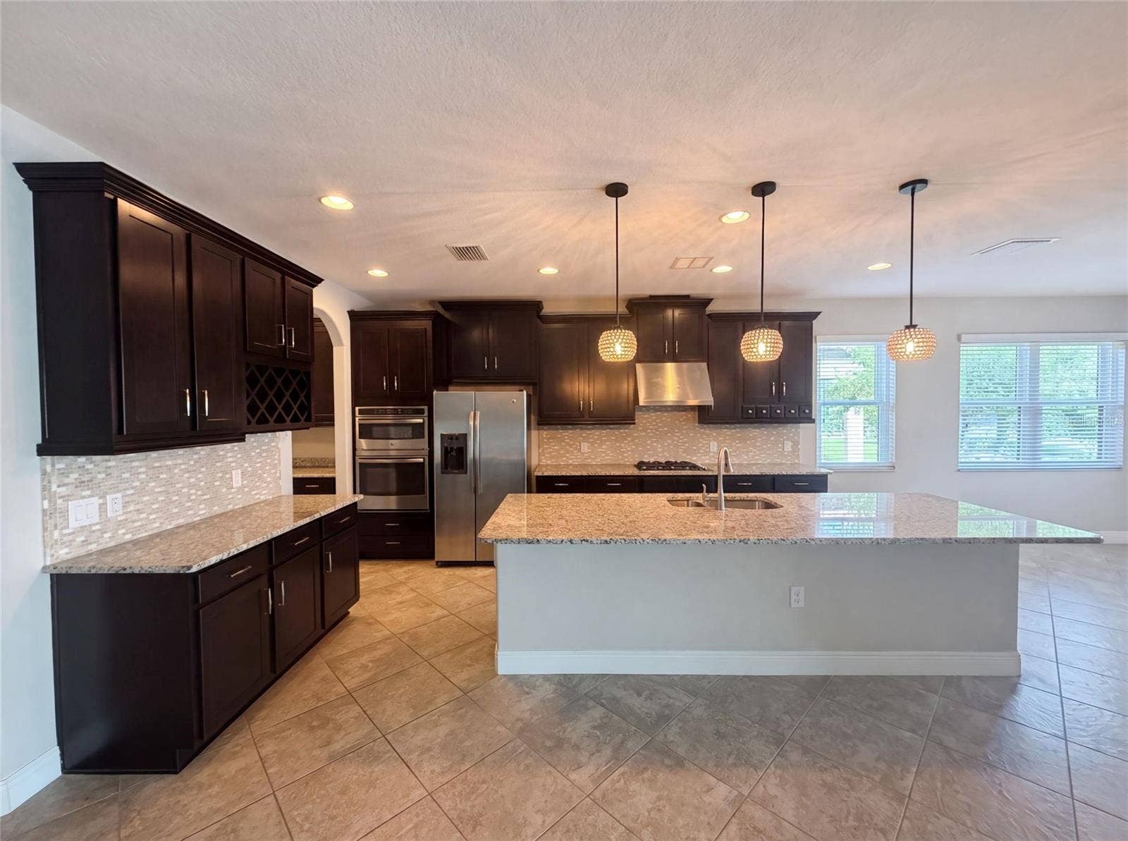 2575 GRAND LAKESIDE DRIVE, Palm Harbor, FL 34684 2575 GRAND LAKESIDE DRIVE, Palm Harbor, FL 34684