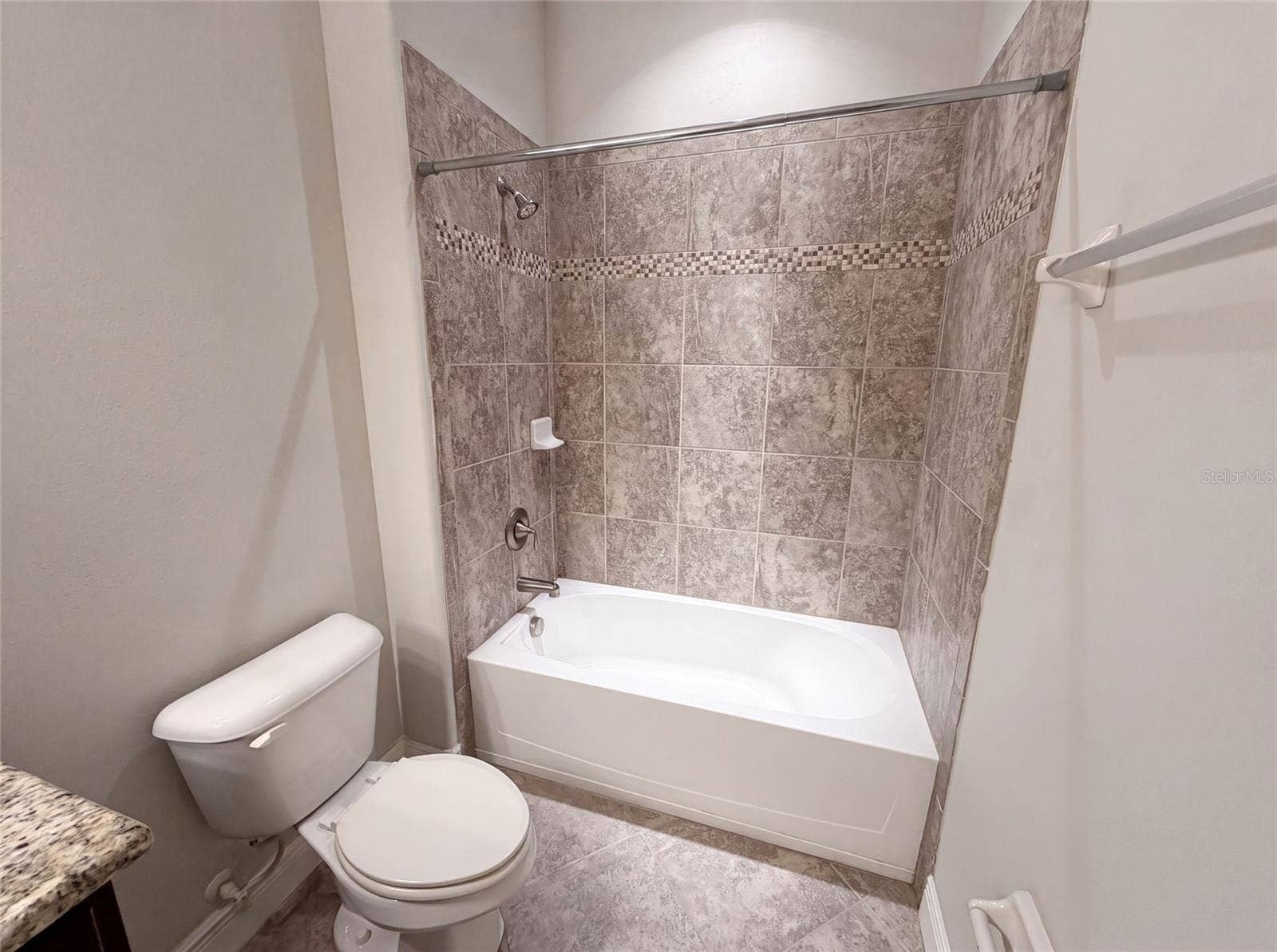 2575 GRAND LAKESIDE DRIVE, Palm Harbor, FL 34684 2575 GRAND LAKESIDE DRIVE, Palm Harbor, FL 34684