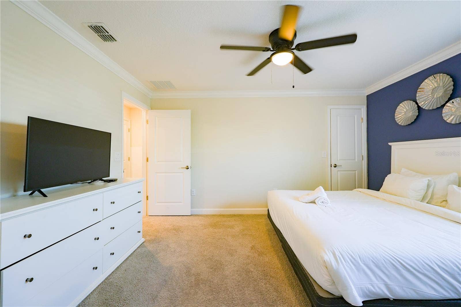 1132 CHALLENGE DRIVE, Davenport, FL 33896