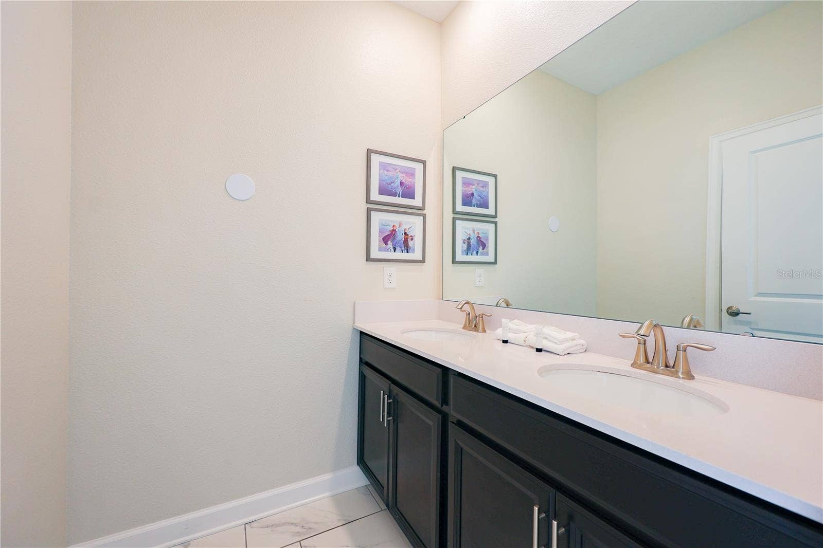1132 CHALLENGE DRIVE, Davenport, FL 33896