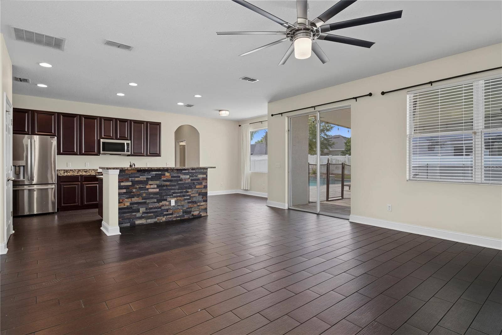 637 GRASSY STONE DRIVE, Winter Garden, FL 34787 637 GRASSY STONE DRIVE, Winter Garden, FL 34787