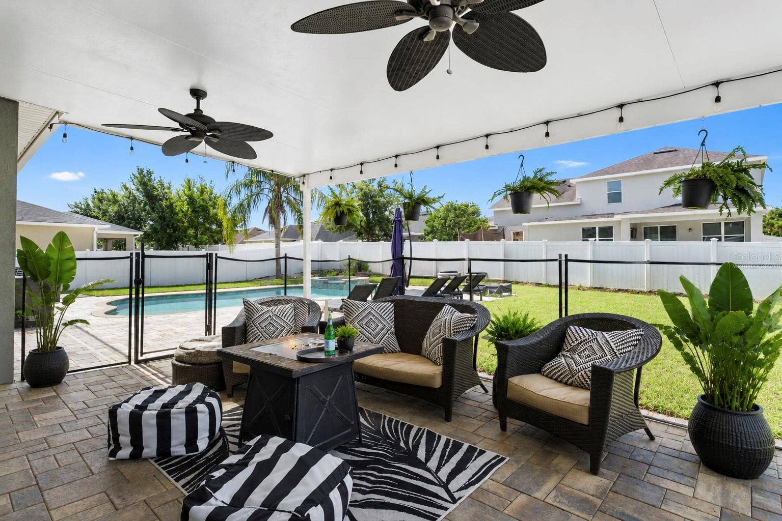 637 GRASSY STONE DRIVE, Winter Garden, FL 34787 Virtually Staged