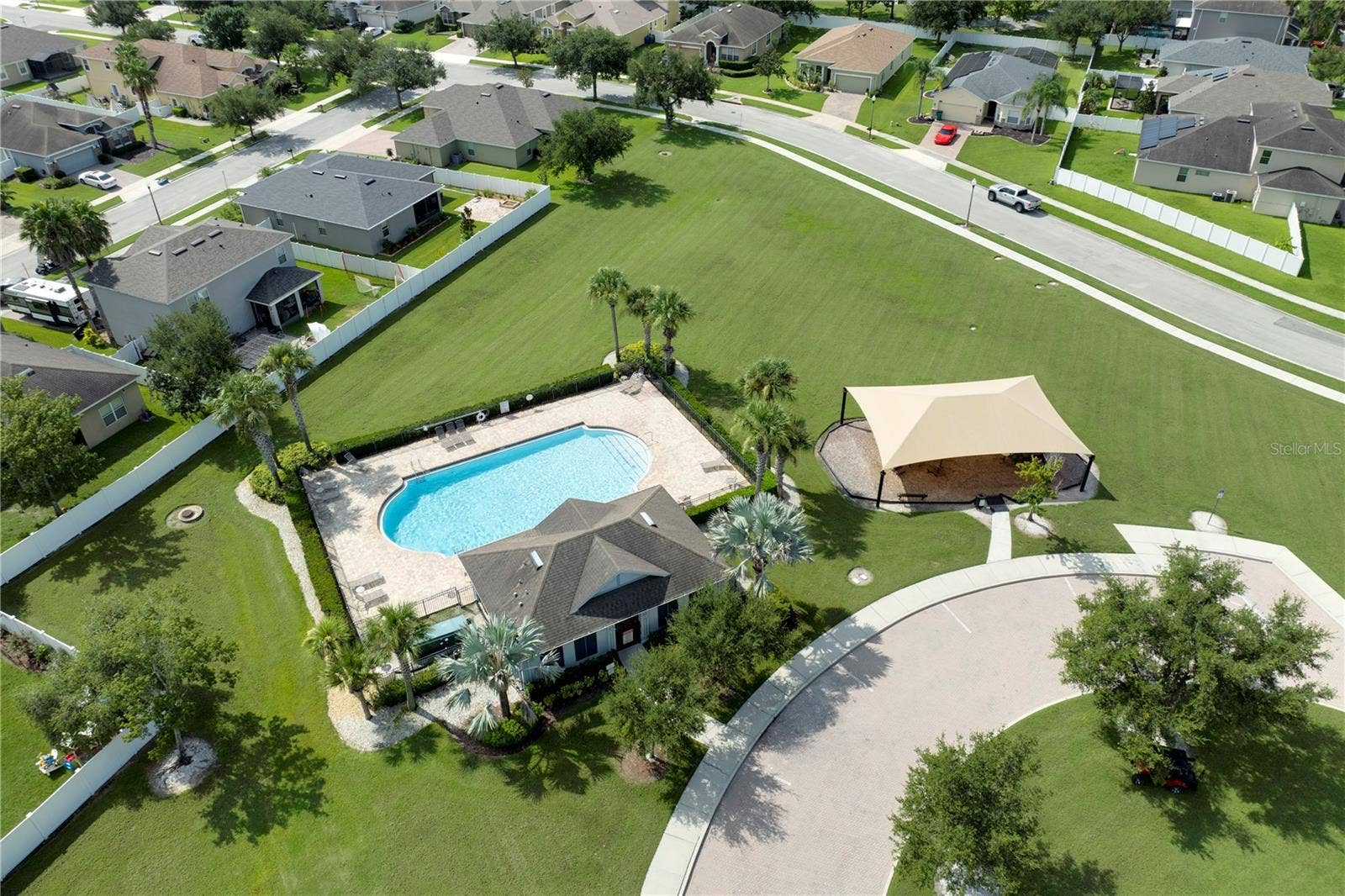 637 GRASSY STONE DRIVE, Winter Garden, FL 34787 637 GRASSY STONE DRIVE, Winter Garden, FL 34787