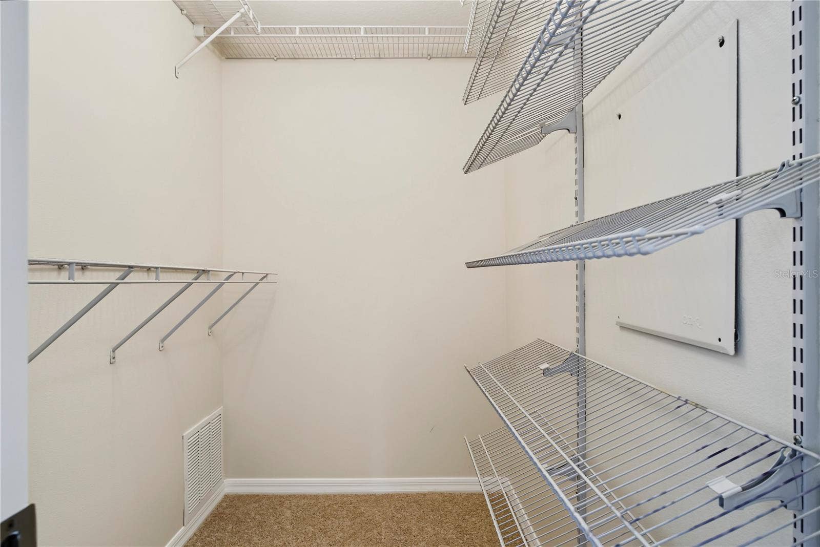 637 GRASSY STONE DRIVE, Winter Garden, FL 34787 637 GRASSY STONE DRIVE, Winter Garden, FL 34787